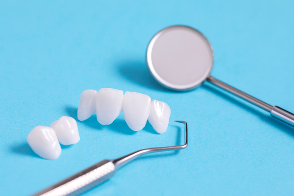 歯と探針とミラー